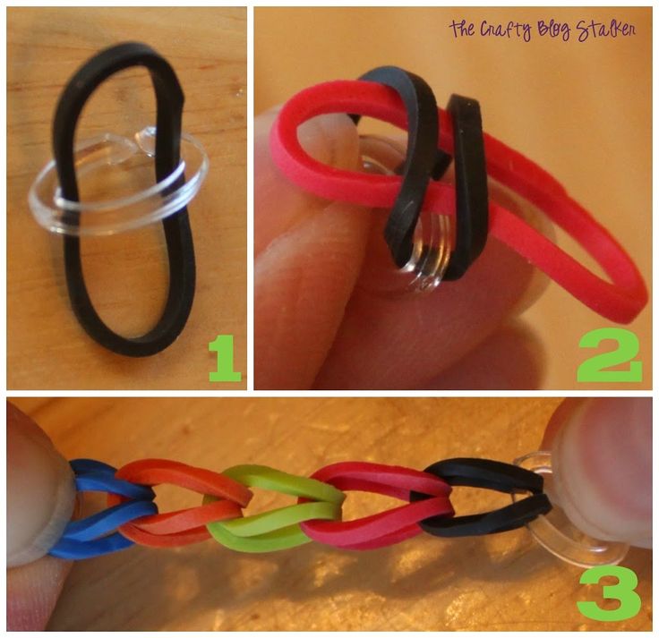 four pictures showing how to make an origami ring out of plastic beads 