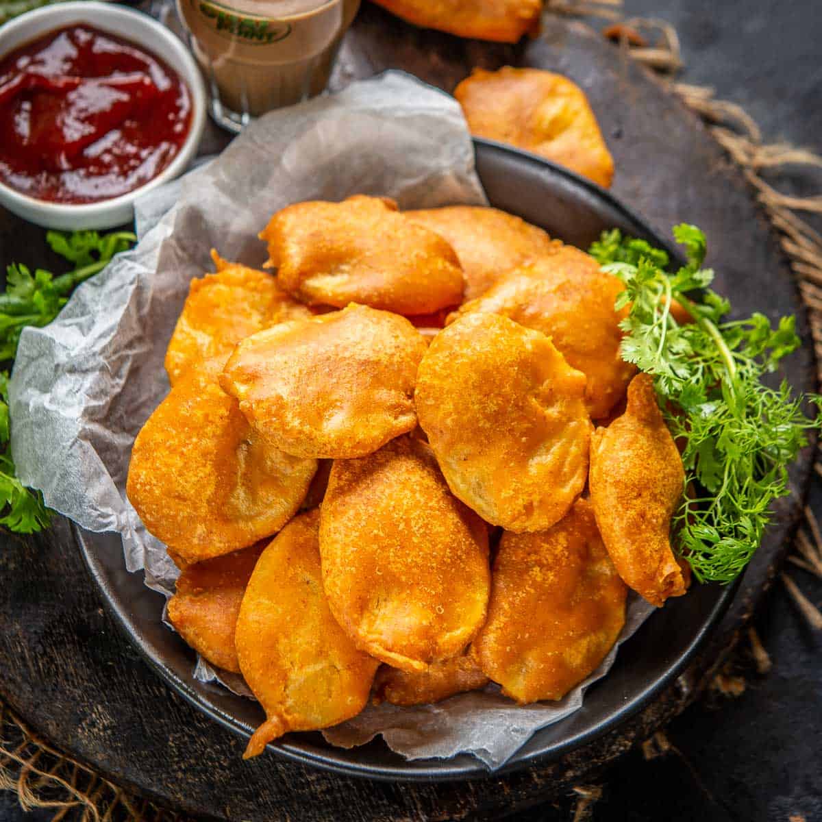 Delicious Aloo Pakora Recipe for a Perfect Snack