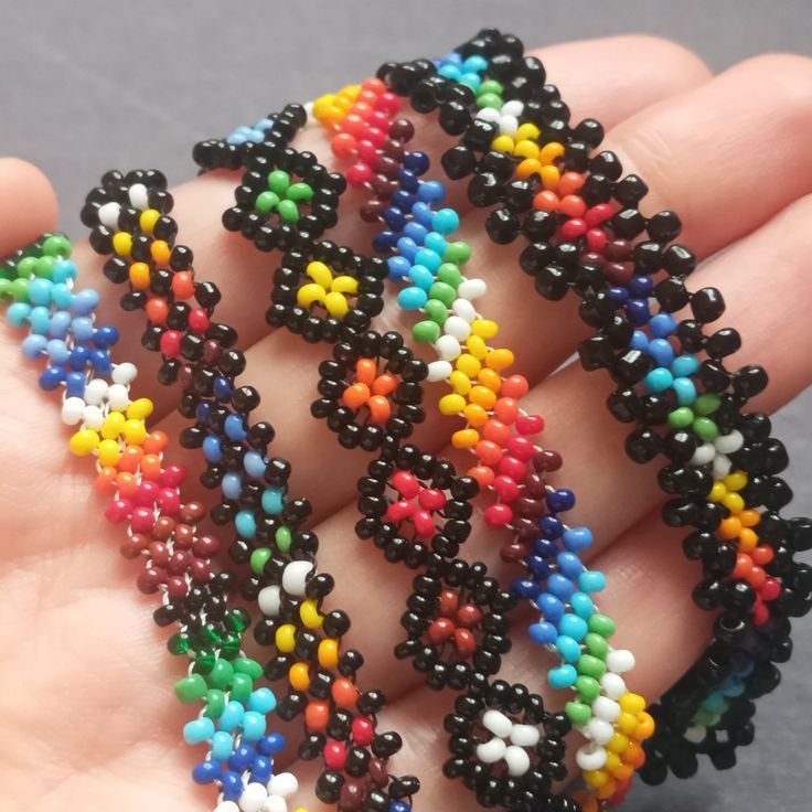 Colorful Beaded Bracelet Tutorial