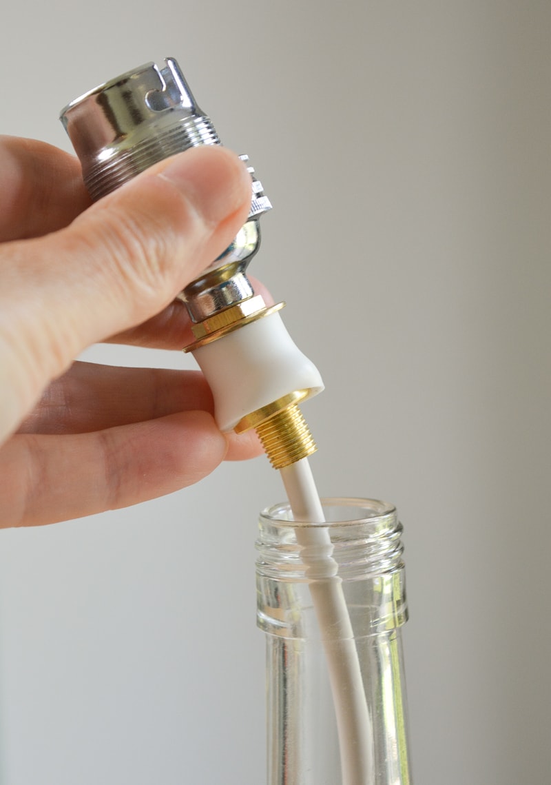 Crafting a Stunning Bottle Lamp: A Step-by-Step Guide