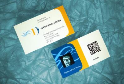 Enhancing Your Business Card with LinkedIn for Professional Networking