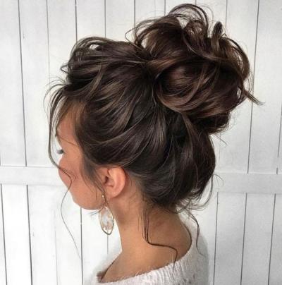 Mastering the Art of Messy Buns