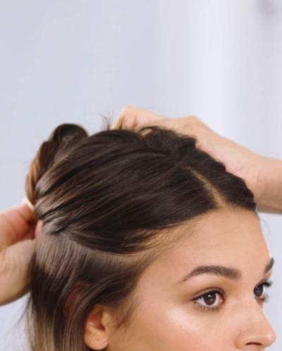 How to Curl Short Hair with a Straightener