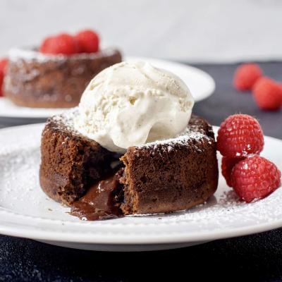 How to Make a Chocolate Lava Cake with Dailymotion’s Decadent Recipe