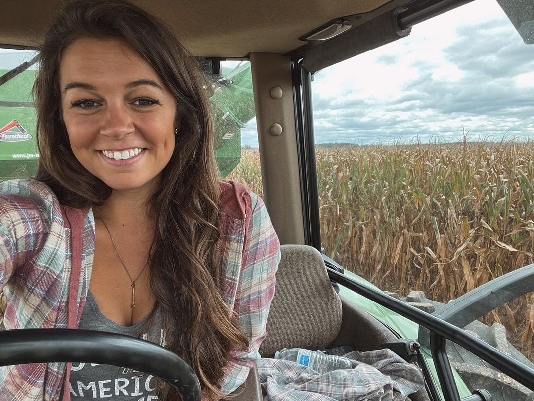 What Happened to Erin Holbert on YouTube? Latest Updates on the Creator