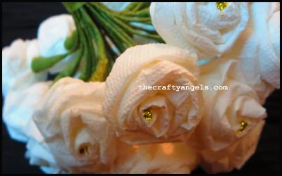 Create Gorgeous Tissue Paper Roses with a Simple Dailymotion Guide