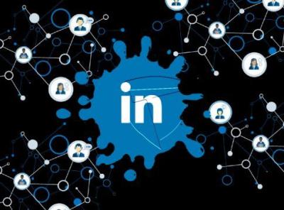 How to Search for Someone on LinkedIn Without Them Knowing: Privacy Tips