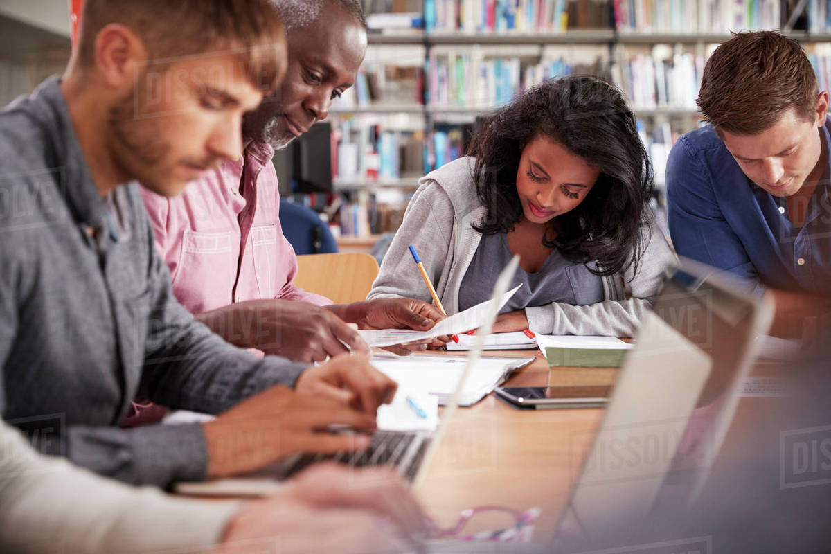 Are iStock Images Allowed for College Use? What Students Should Know
