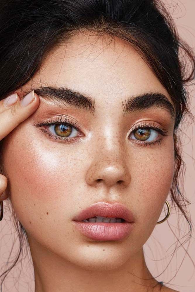 Simple Natural Makeup Homecare24