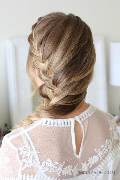How to Do a Side French Braid on Yourself on Dailymotion: A Detailed Tutorial