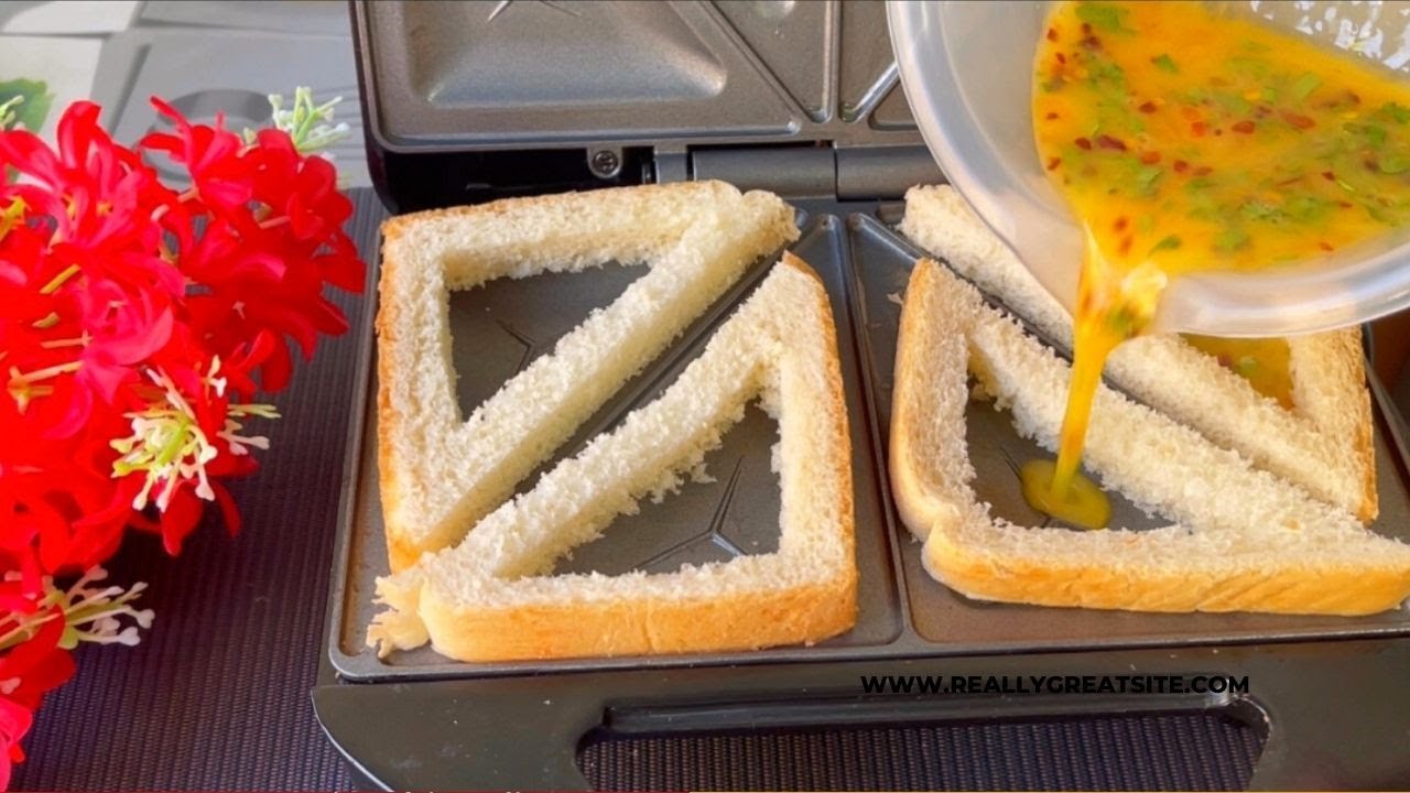 Egg sandwich in a sandwich maker Easy Hack Easy breakfastSandwich