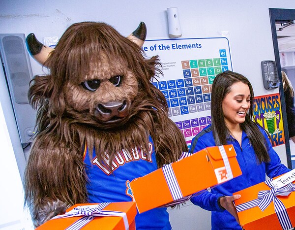 Book Rumble the Bison NBAcom