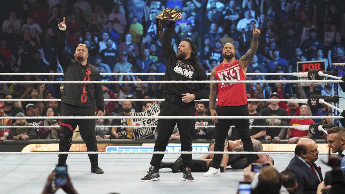 Roman Reigns defender o seu ttulo em uma Fatal 4Way Match no WWE