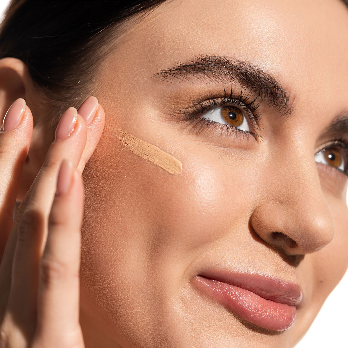 How To Apply Foundation With Fingers