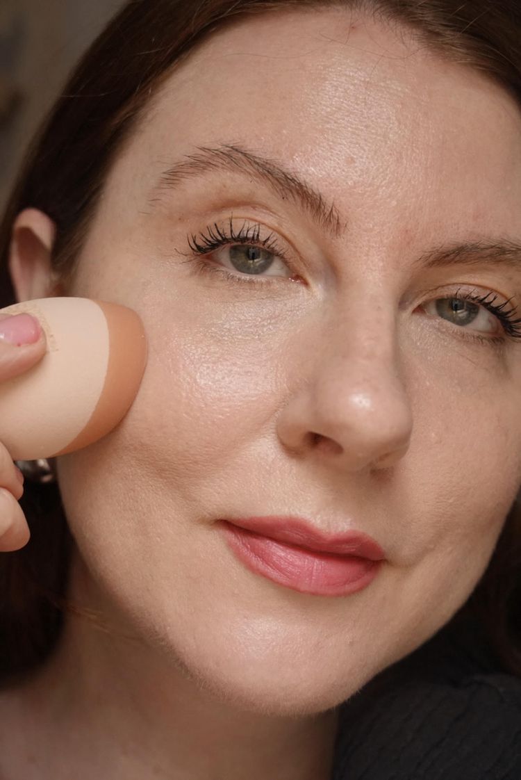 How to Apply Liquid Foundation A Makeup Artists Guide