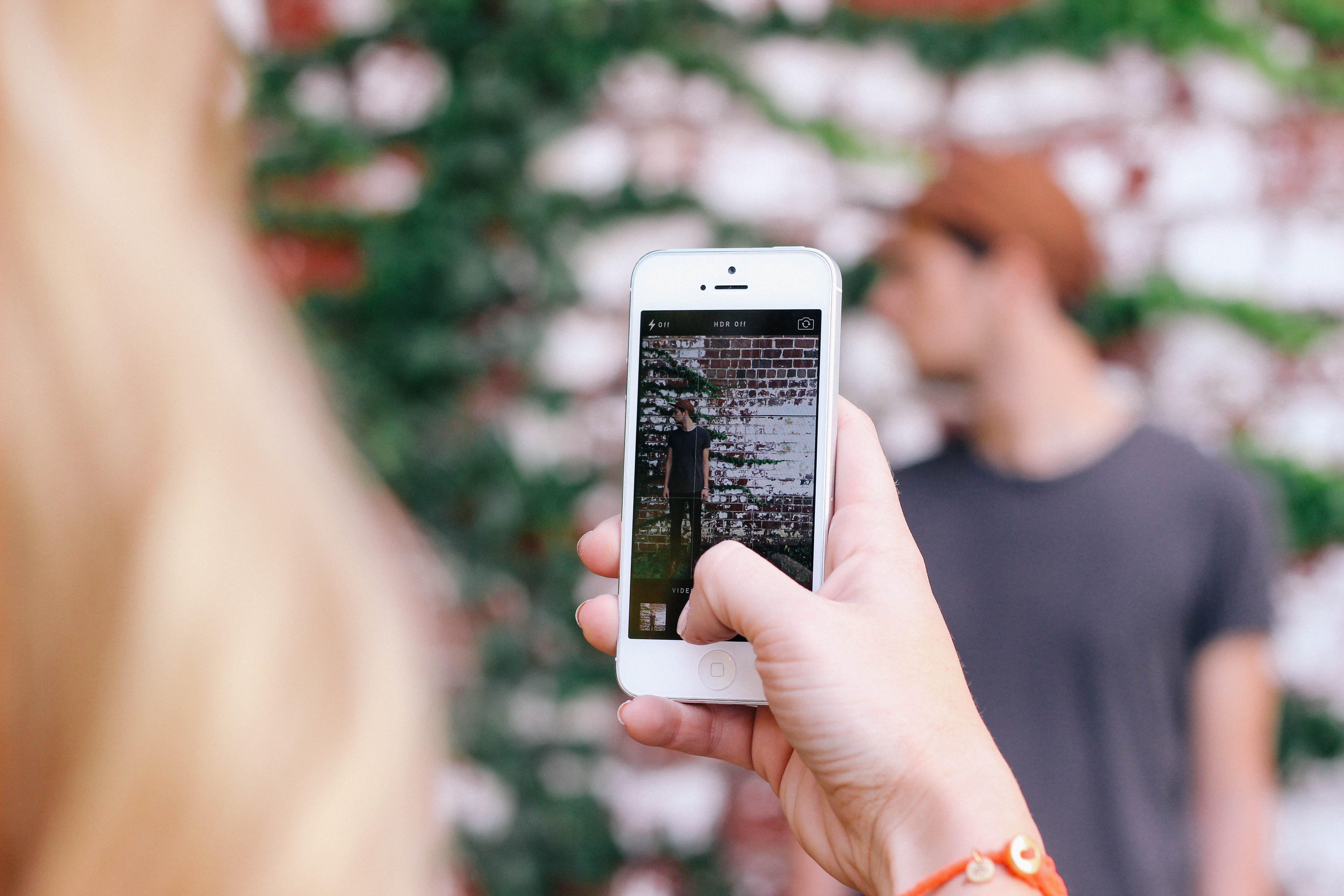 Does iStock Accept Smartphone Images? Submission Tips for Contributors