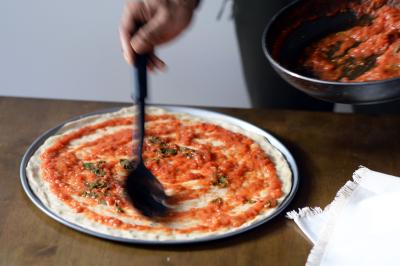 Watch Pizza Videos on Dailymotion: Step-by-Step Recipes
