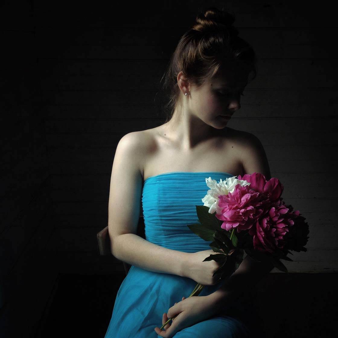 9 Ways To Evoke Emotion Feeling In Your iPhone Photos