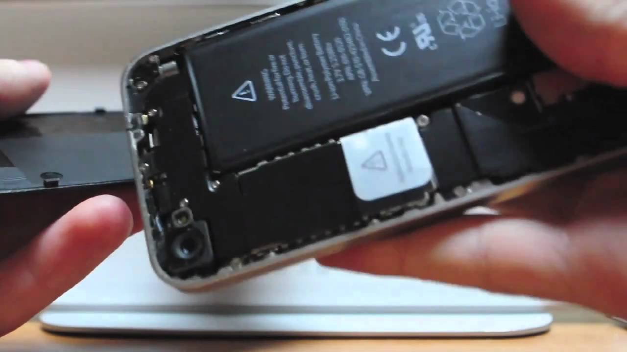 Cambiare cover posteriore iPhone 4 VIDEOGUIDA APPITUNES YouTube
