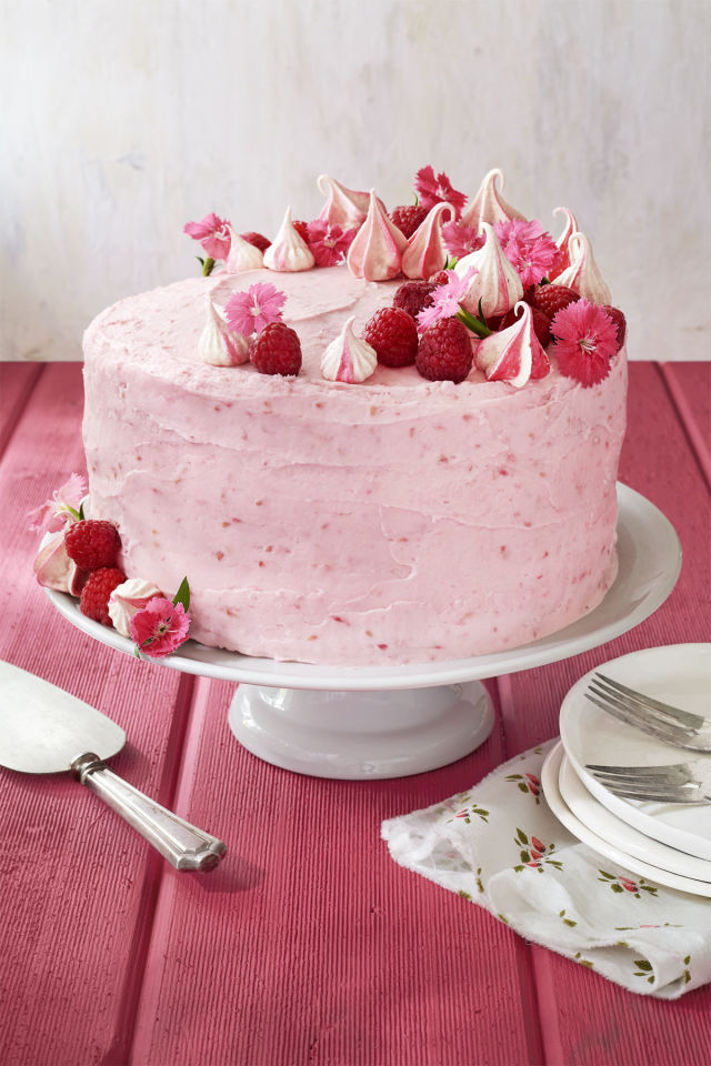 12 Quick and Easy Cake Decorating Ideas 247 Moms