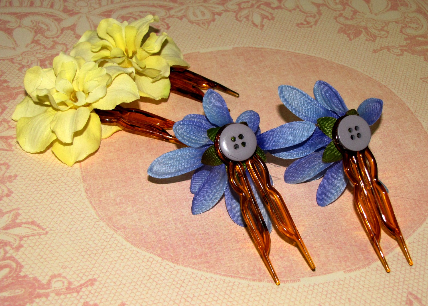 A Fresh New Day Make it in a Minute Floral Hair Pin Tutorial