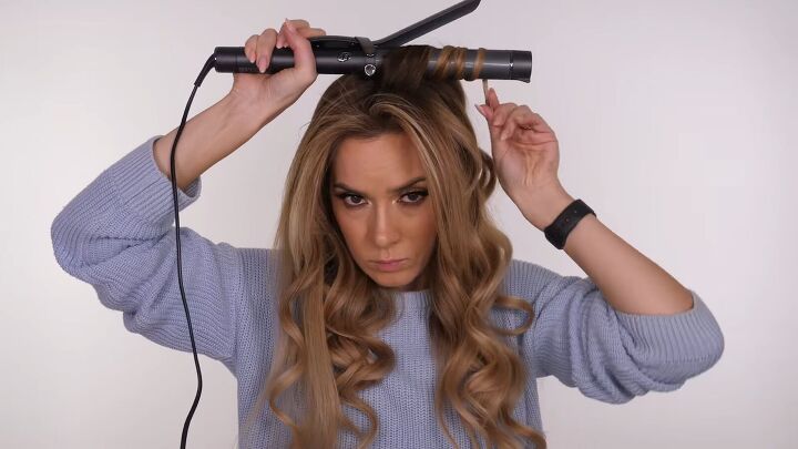 How to Curl Hair Perfectly With a Curling Iron Step by Step Upstyle