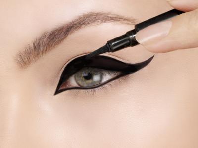 How to Apply Liquid Eyeliner for Beginners: A Quick Guide on Dailymotion