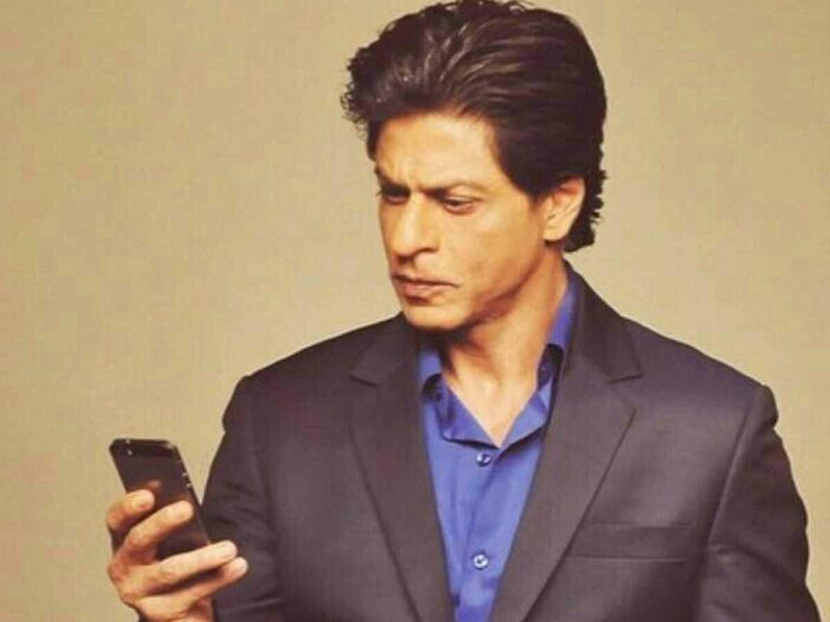 Shah Rukh Khan answers 5 quick questions about technology  Filmfarecom