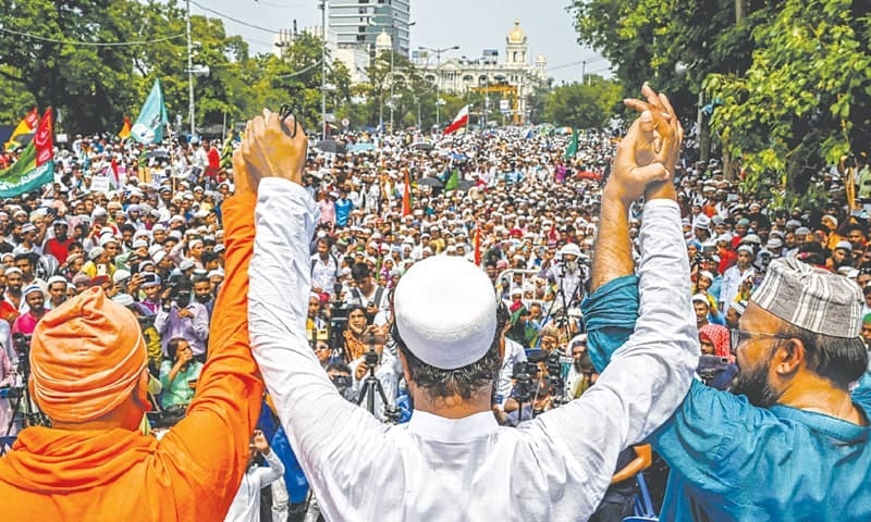How Many Muslims Live in India in Urdu