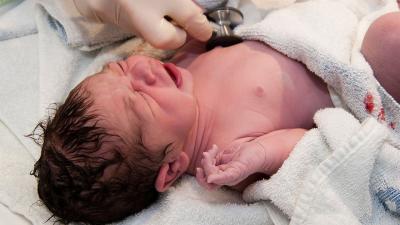 How to Make Newborn Sleep at Night in Urdu