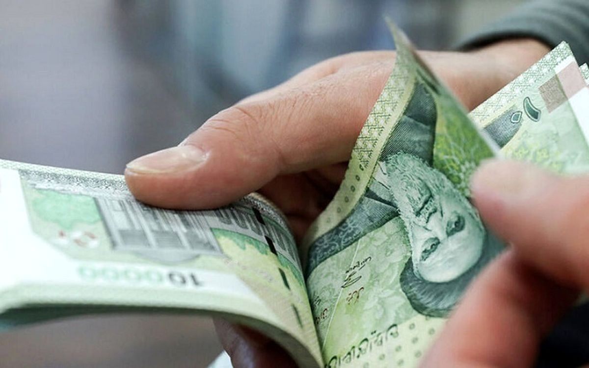 How to Ask for Financial Help Online in Urdu