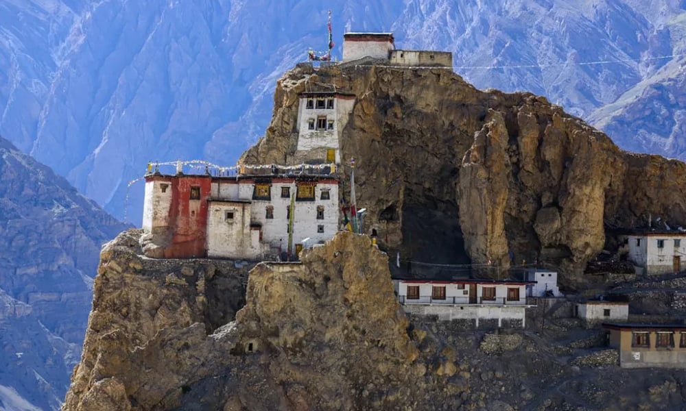 How Many Temples Are in India in Urdu