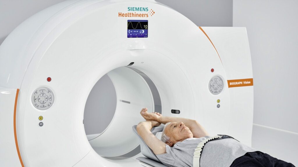 How is a CT Scan Done in Urdu